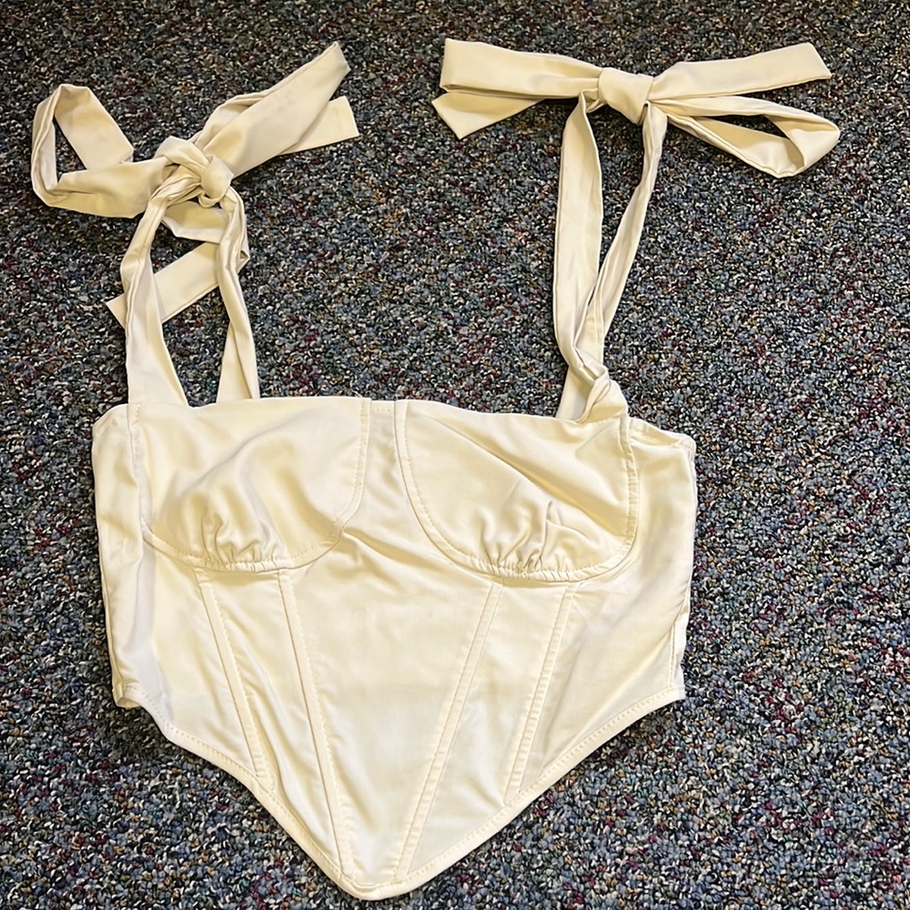 NWT Local Utopia boutique beige corset top. Size Large.